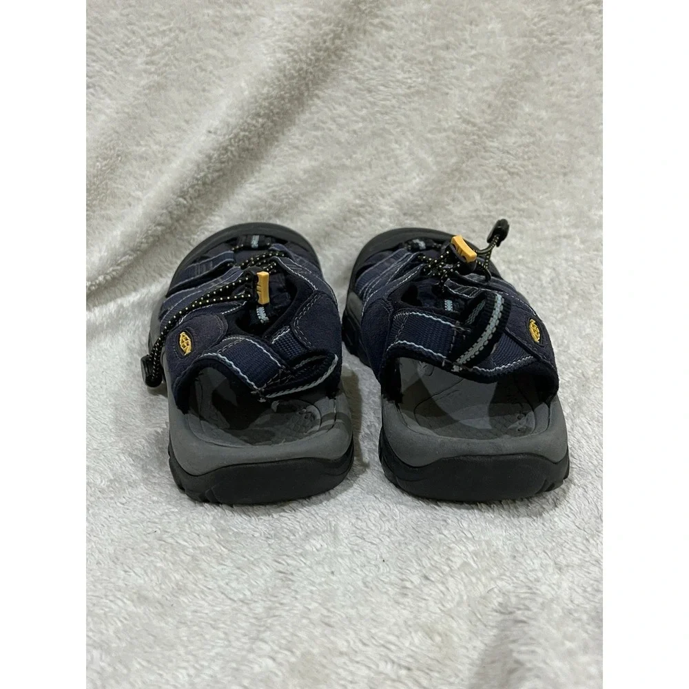 KEEN Newport H2 Closed‎ Toe Water Sandals Men Blue Waterproof Hiking Beach